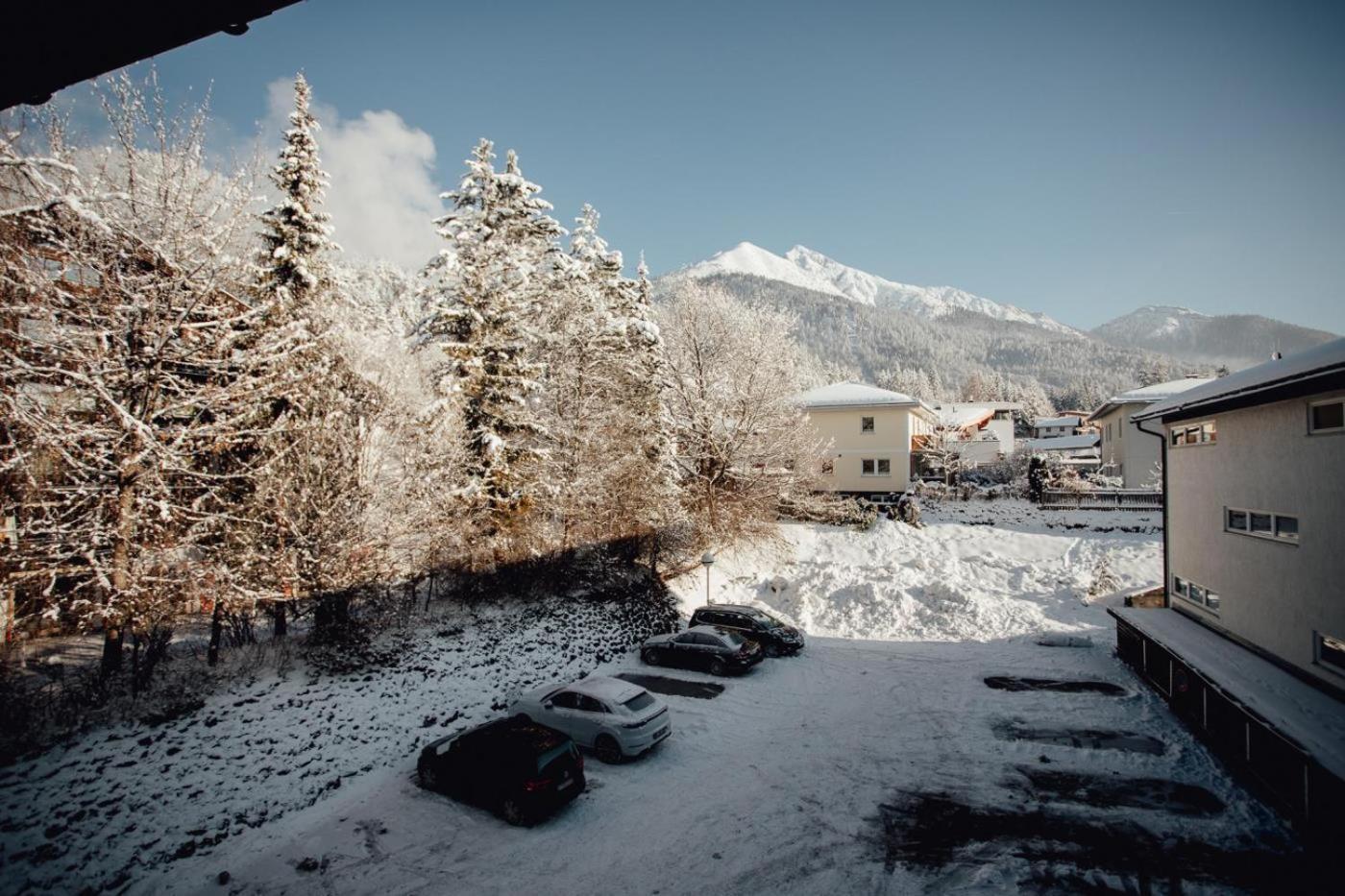 Alpenstadel Mit Hallenbad Und Sauna By Monicare Seefeld in Tirol Exterior photo
